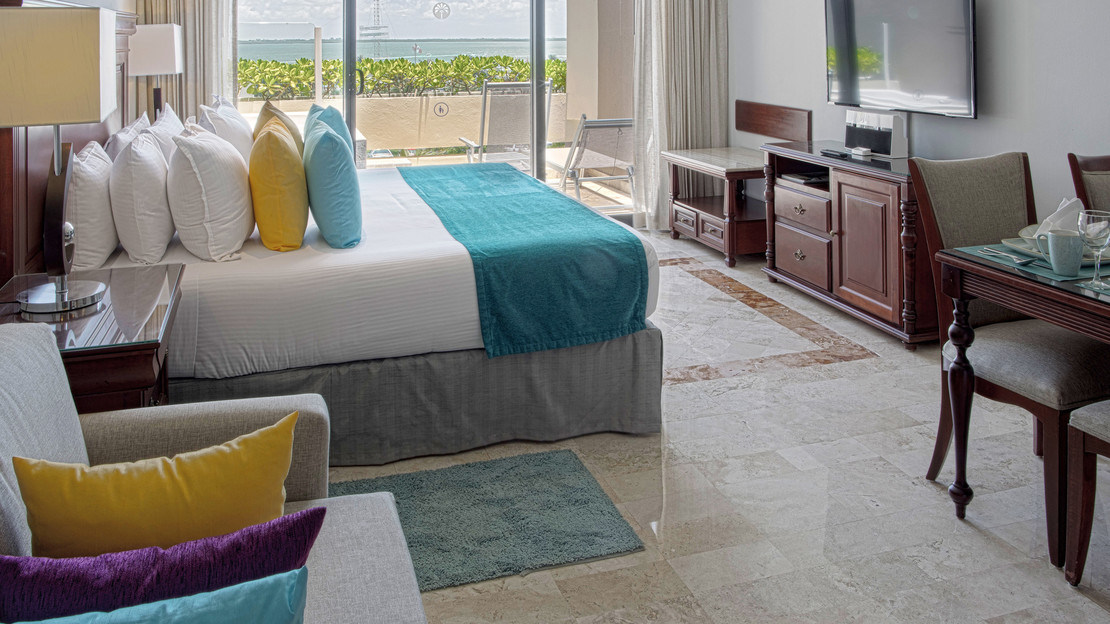 Paradisus Junior Suite Lagoon View